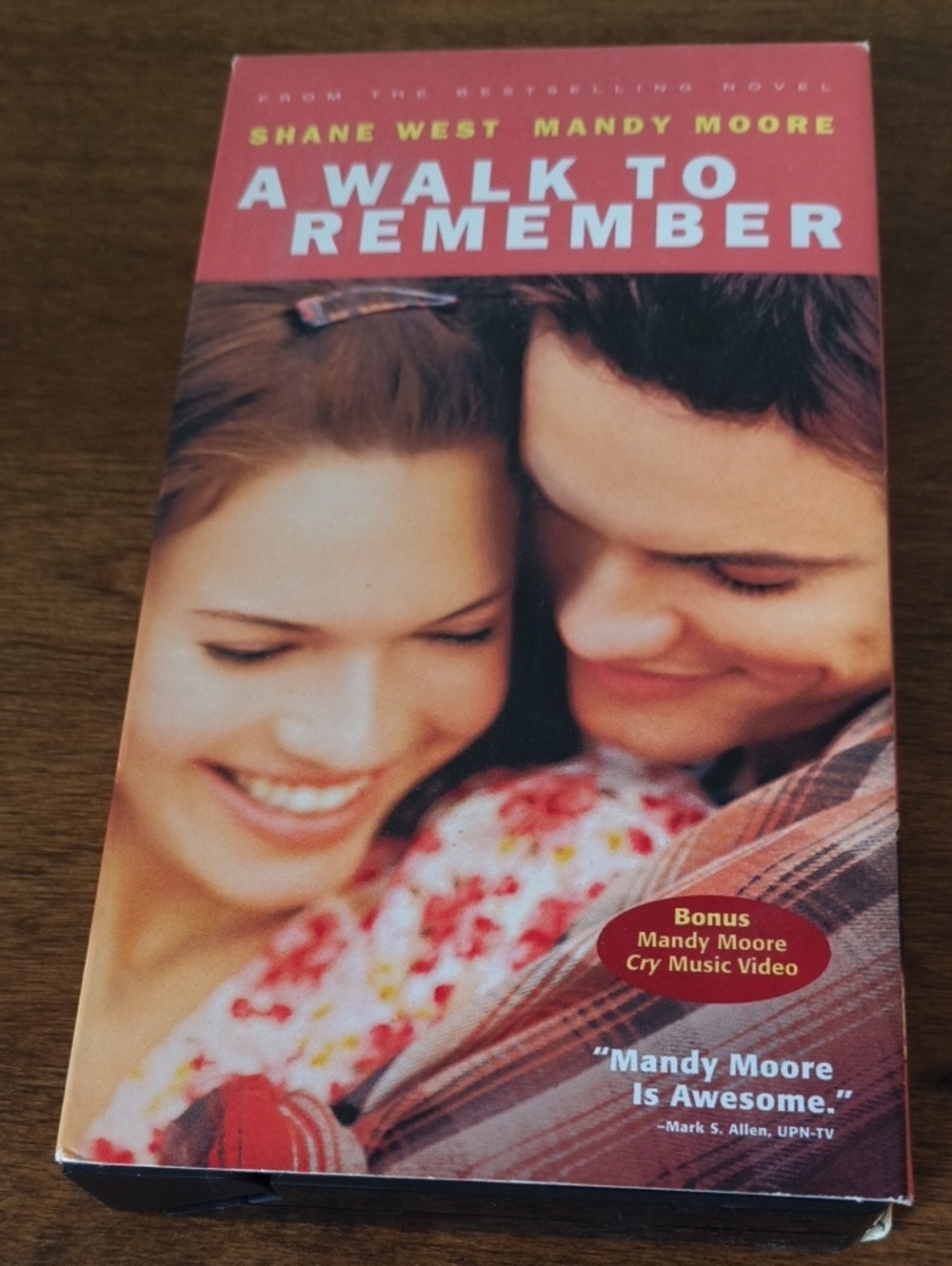 A Walk to Remember VHS - Romantic Drama